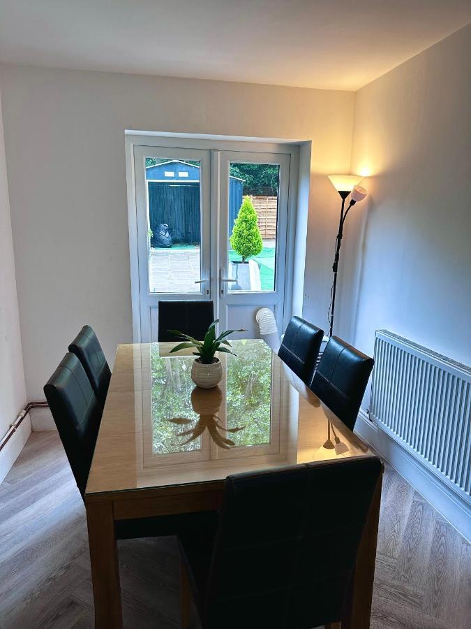 Charming 4 Bedrooms House With Garden In Heart Of London Camden Bagian luar foto