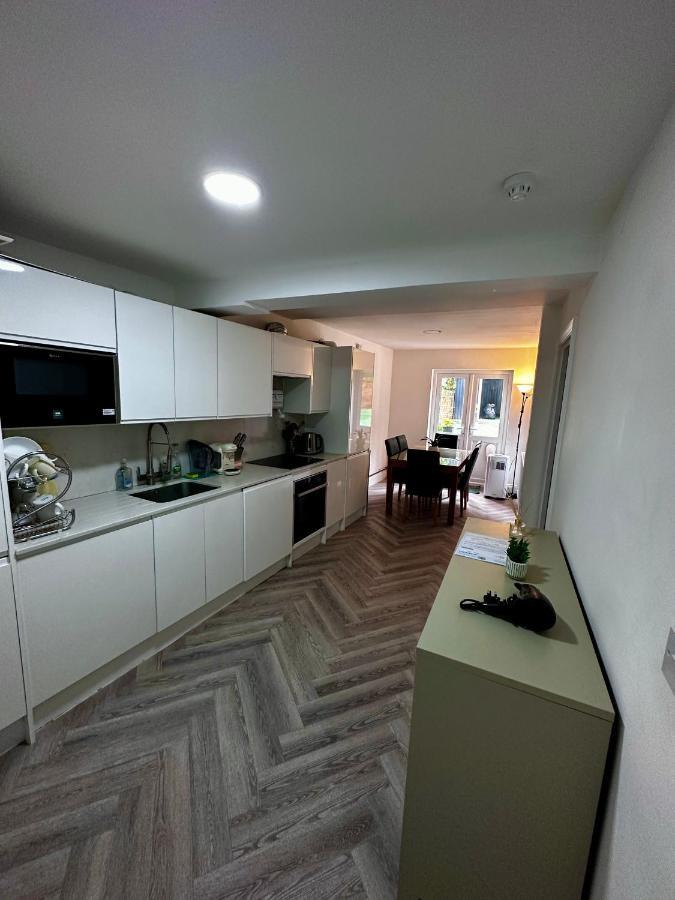 Charming 4 Bedrooms House With Garden In Heart Of London Camden Bagian luar foto