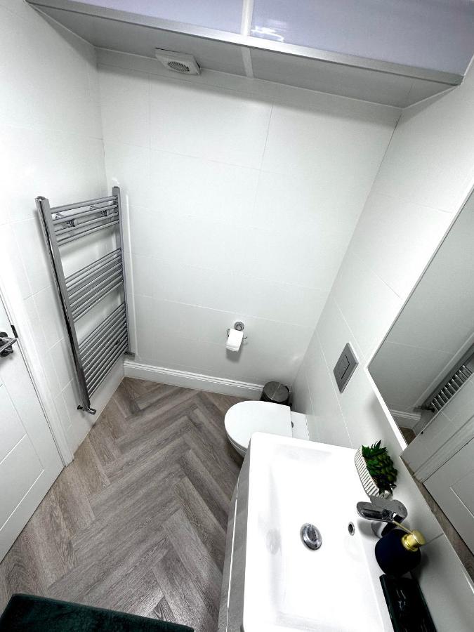 Charming 4 Bedrooms House With Garden In Heart Of London Camden Bagian luar foto