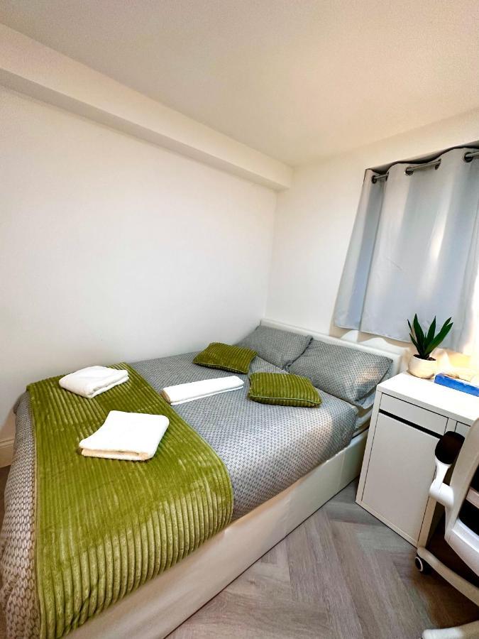 Charming 4 Bedrooms House With Garden In Heart Of London Camden Bagian luar foto